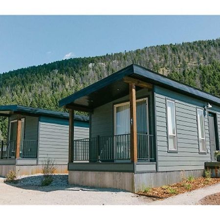 Terra Nova Cabins West Yellowstone Exterior foto