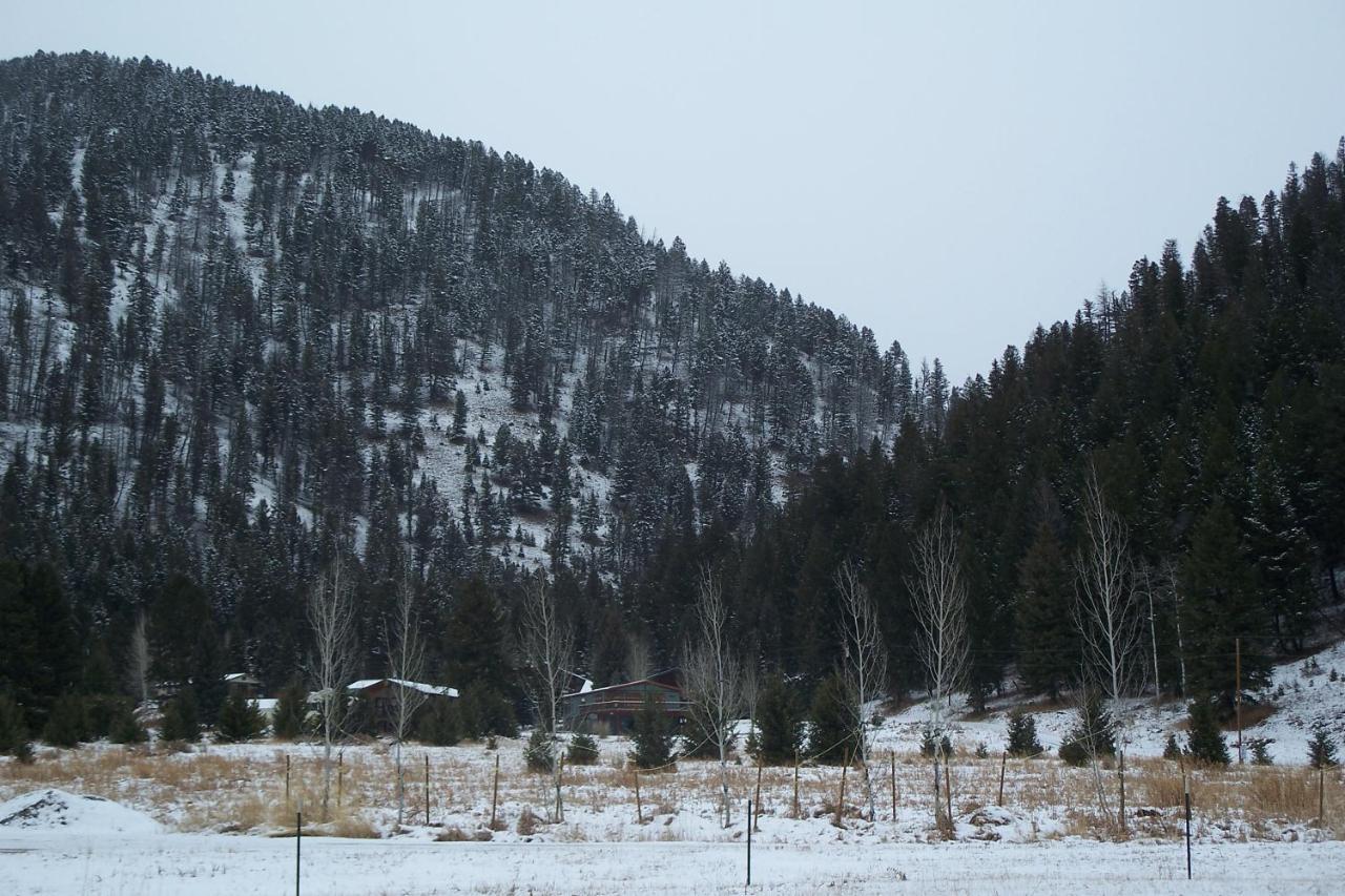 Terra Nova Cabins West Yellowstone Exterior foto